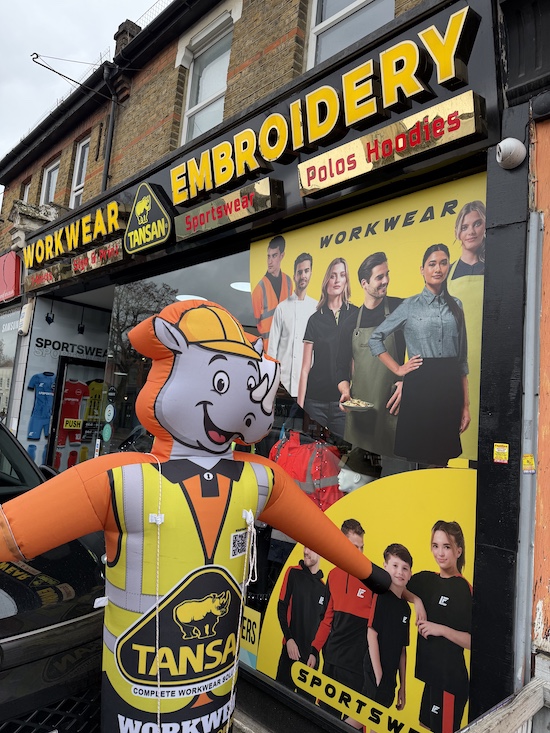 İş Kıyafetleri, Spor Kıyafetleri Ve Sign & Print Çözümleri Için Tansan 6