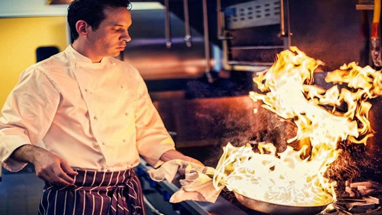 Londra dışında Kebap shopta çalışacak eleman aranıyor