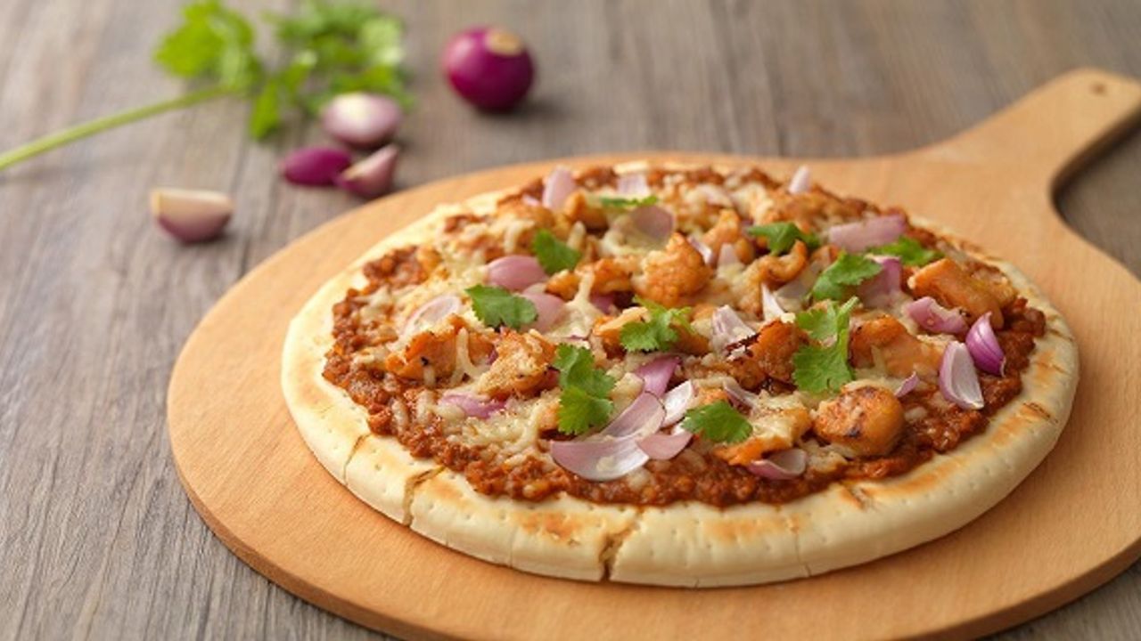 Fried chicken and pizza shop satılıktır