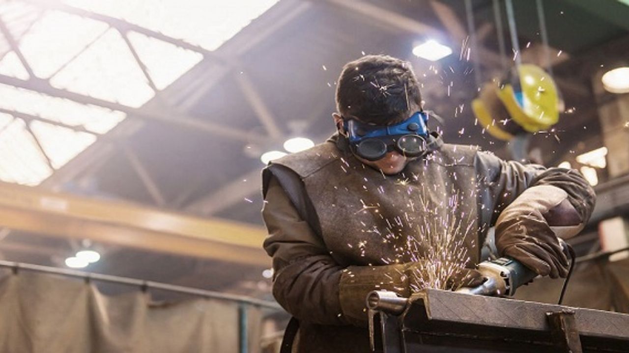 Londra'da White Steel ile Metal İşleri