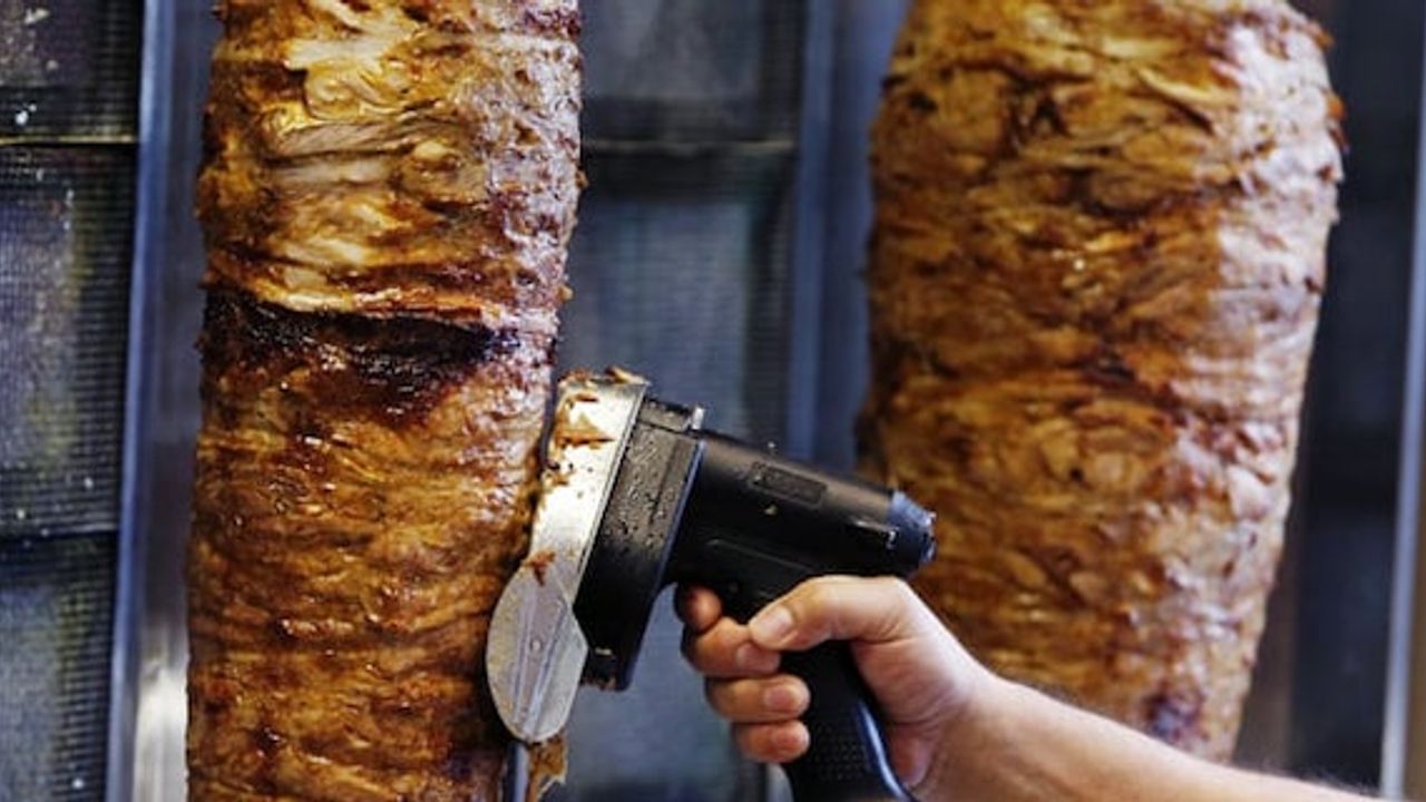 Kebap ve pizza shopta çalışacak eleman aranıyor