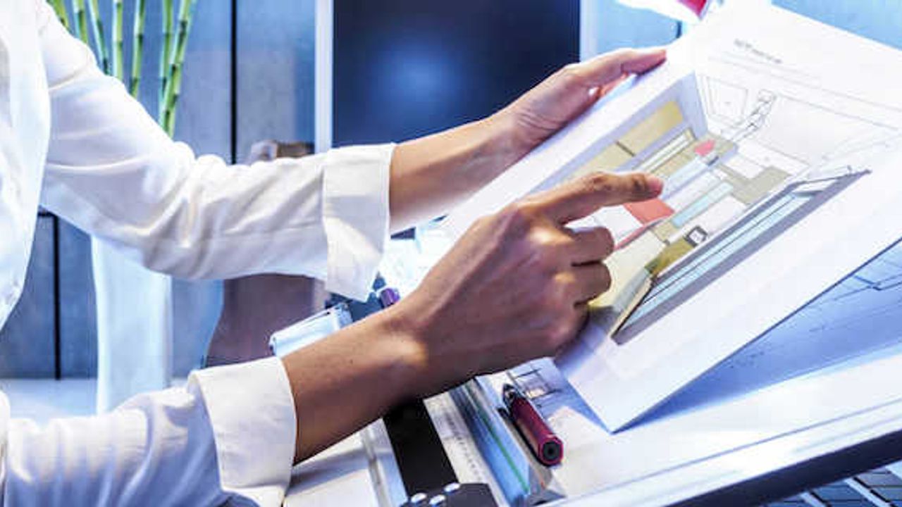 İngiltere'de tasarım danışmanı hizmetleri verilir