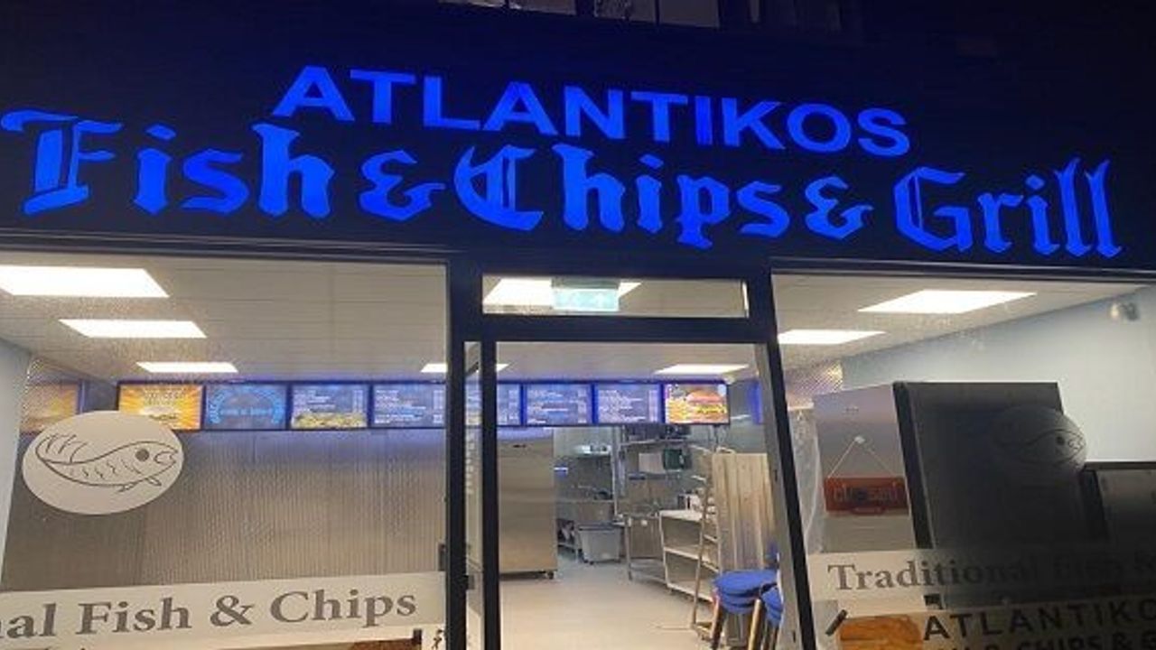 Yeni dekor edilmiş fish and chips dükkanı satılıktır
