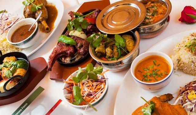 Türk restoranı olmaya müsait ödüllü Hint Restoranı 10 yıllık kira kontratını satıyor.