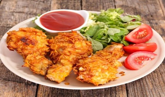 Londraya yarım saat uzaklıkta fried chicken and pizza shopda çalışacak servis elemanı aranıyor