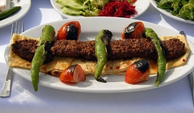 Bridgwaterde üstünde flatı olan kebap shopa tecrübeli ortak aranıyor.