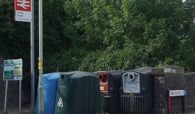 Kuzey Londra Enfield Bölgesinde Kiralık Oda 